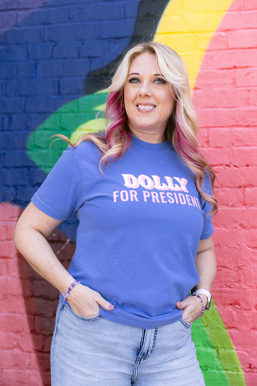 Graphic Tee - Dolly For President