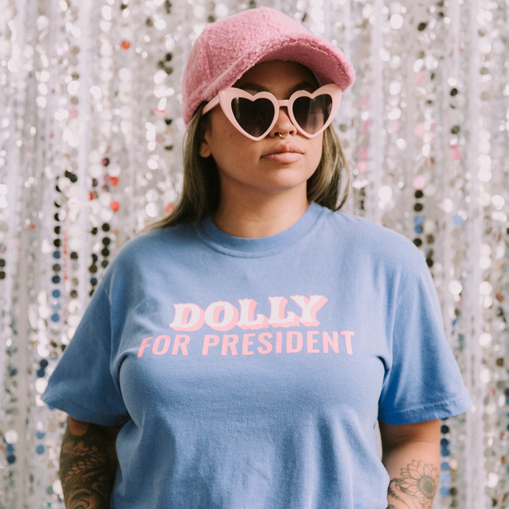 Graphic Tee - Dolly For President