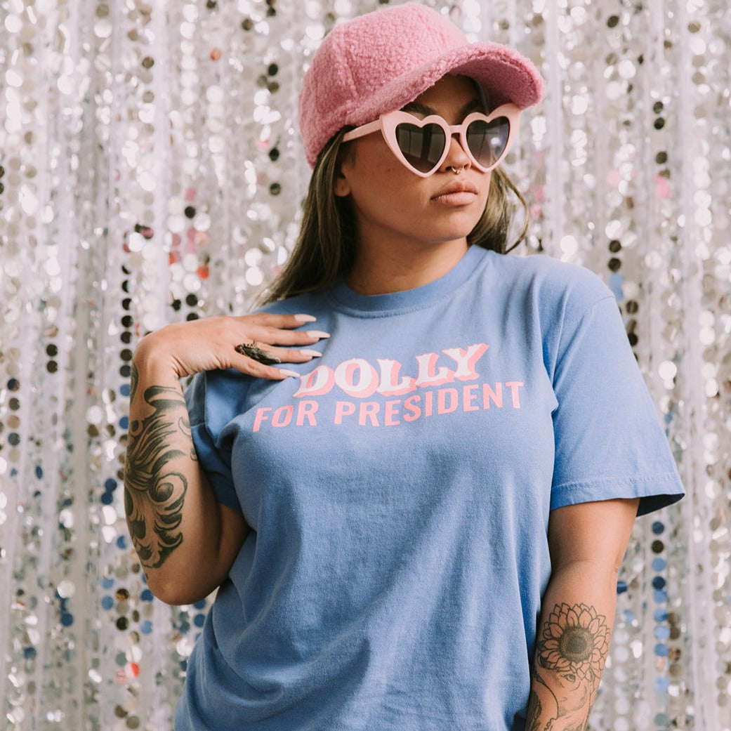 Graphic Tee - Dolly For President