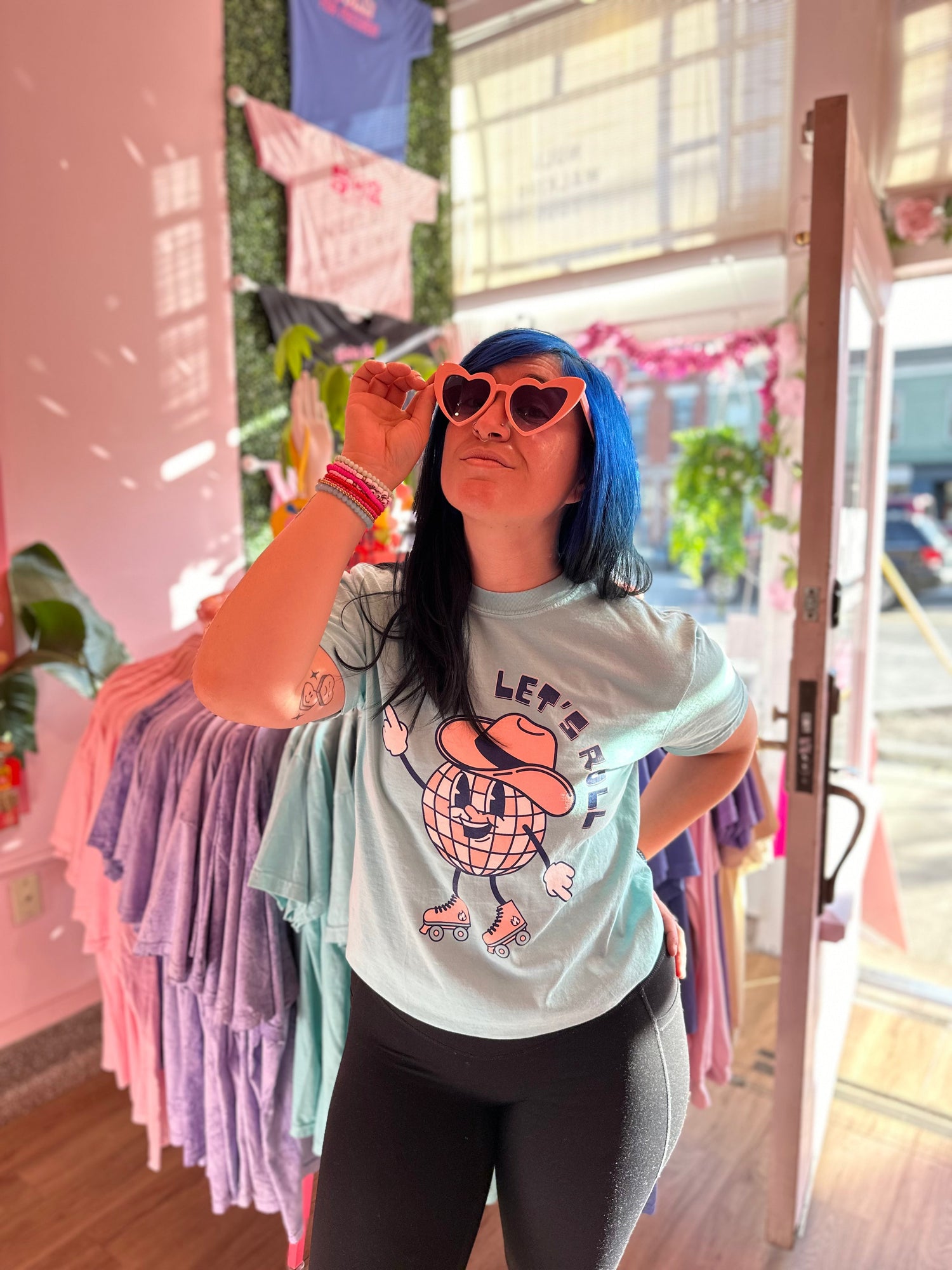 Roller Derby 101: Bestie, It’s Time to Roll! 🚀🕺🏀