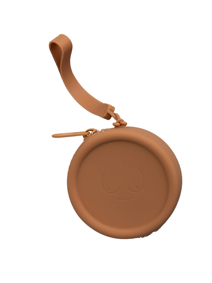 Pasties with Silicone Travel Case - Medium Nude
