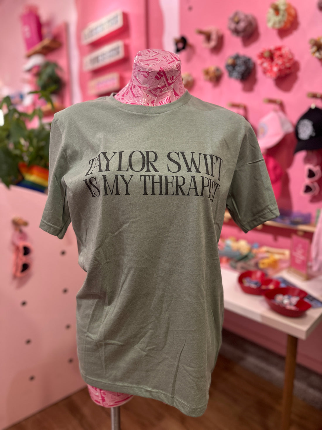 Graphic Tee - Taylor Swift is my Therapist