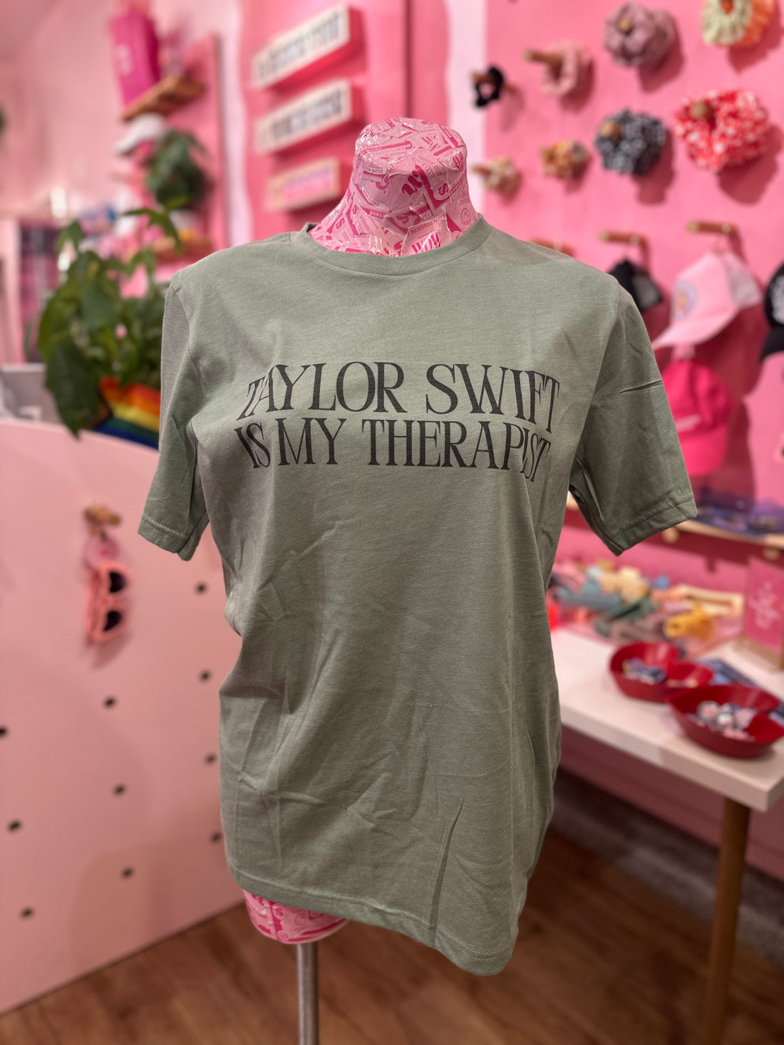 Graphic Tee - Taylor Swift is my Therapist