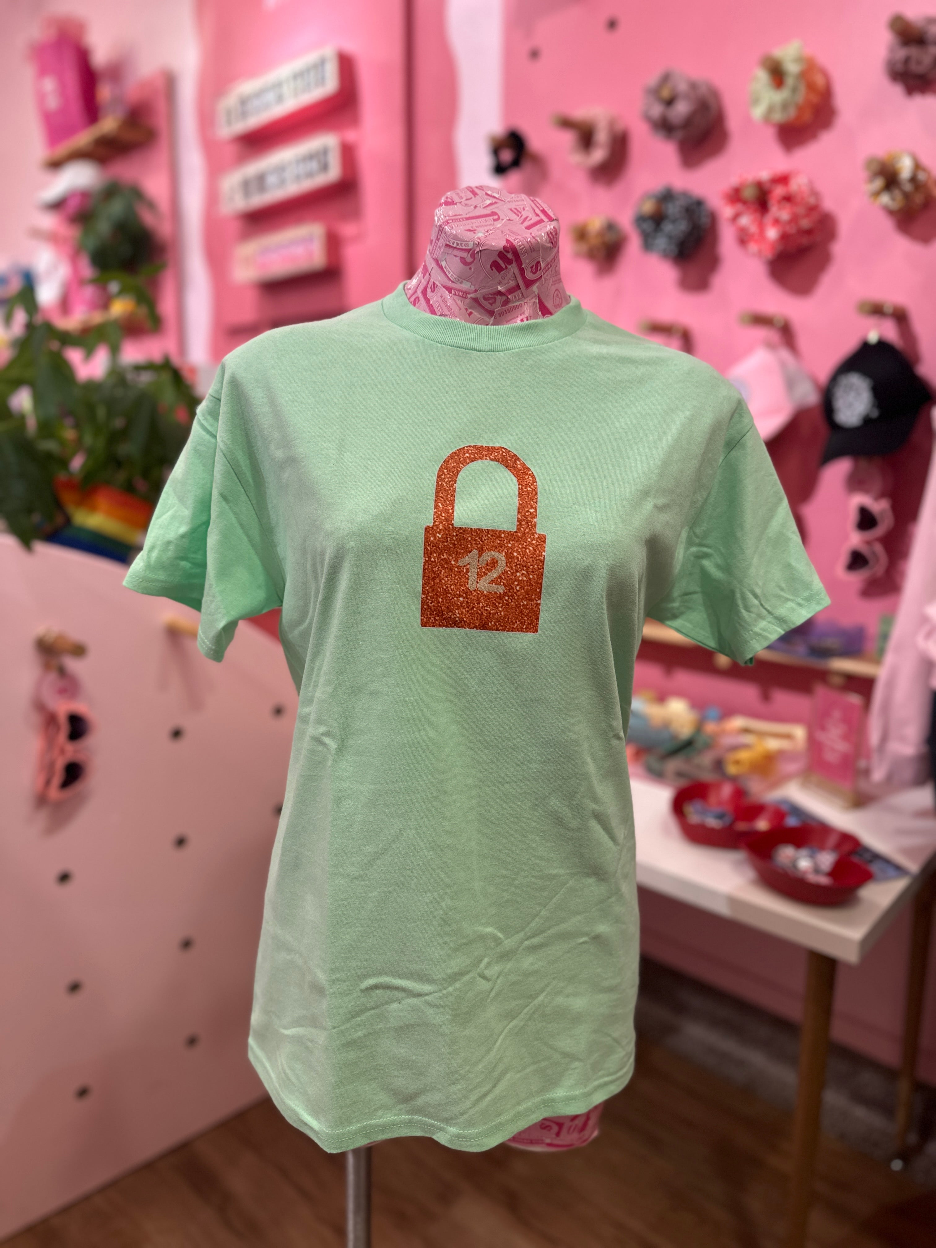 Graphic Tee - TS 12 Lock