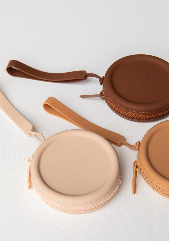 Pasties with Silicone Travel Case - Medium Nude