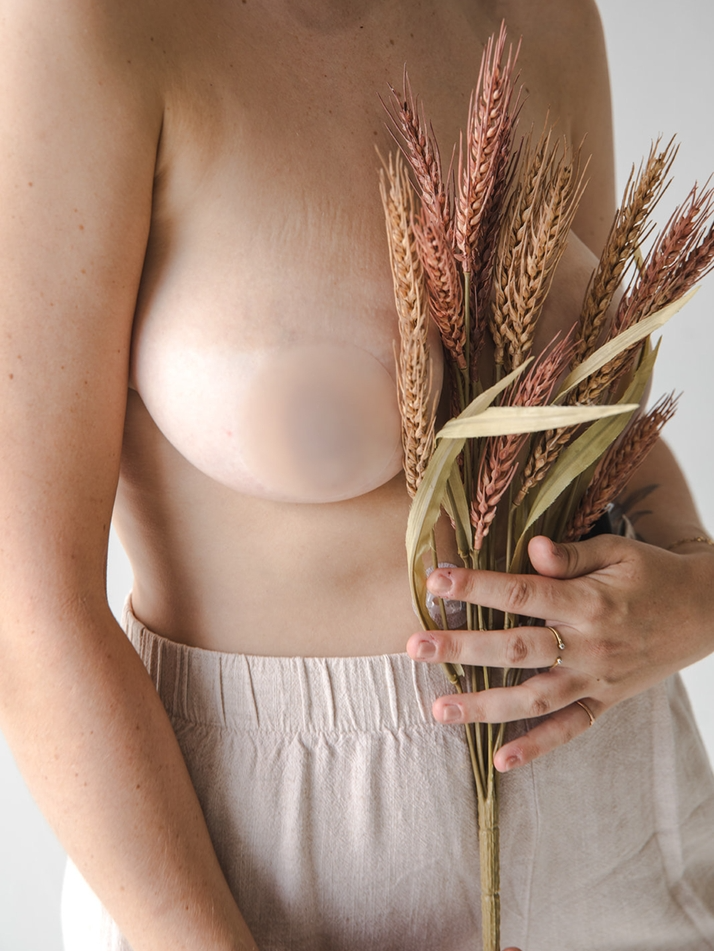 Pasties with Silicone Travel Case - Light Nude